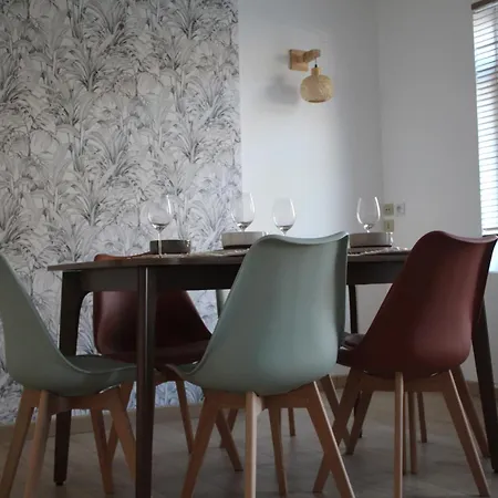 Le Nid Des Huttes Holiday home Gravelines